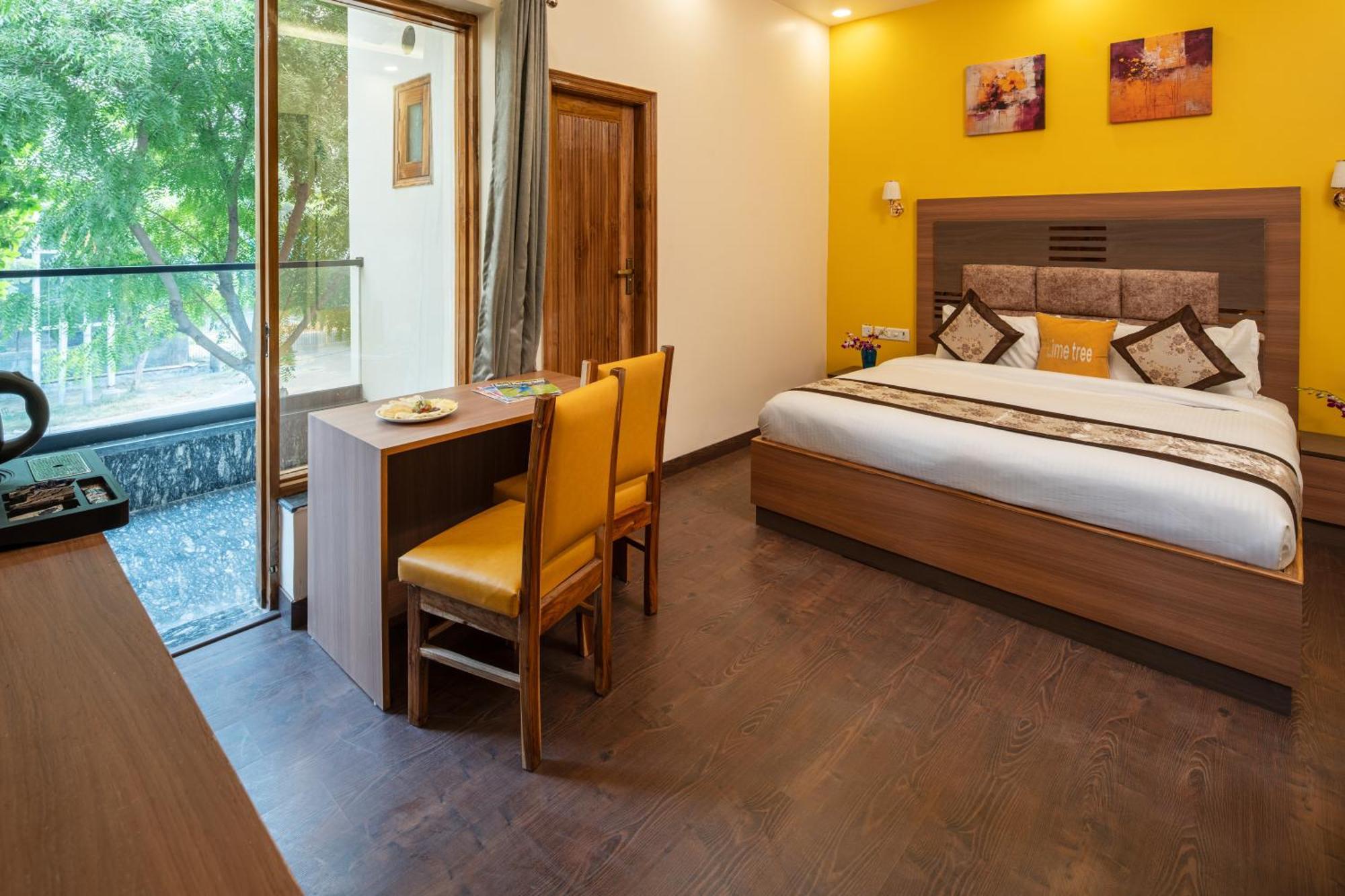 Lime Tree Hotel & One Bhk Serviced Apartment Noida - Sector 50 Metro Exterior foto