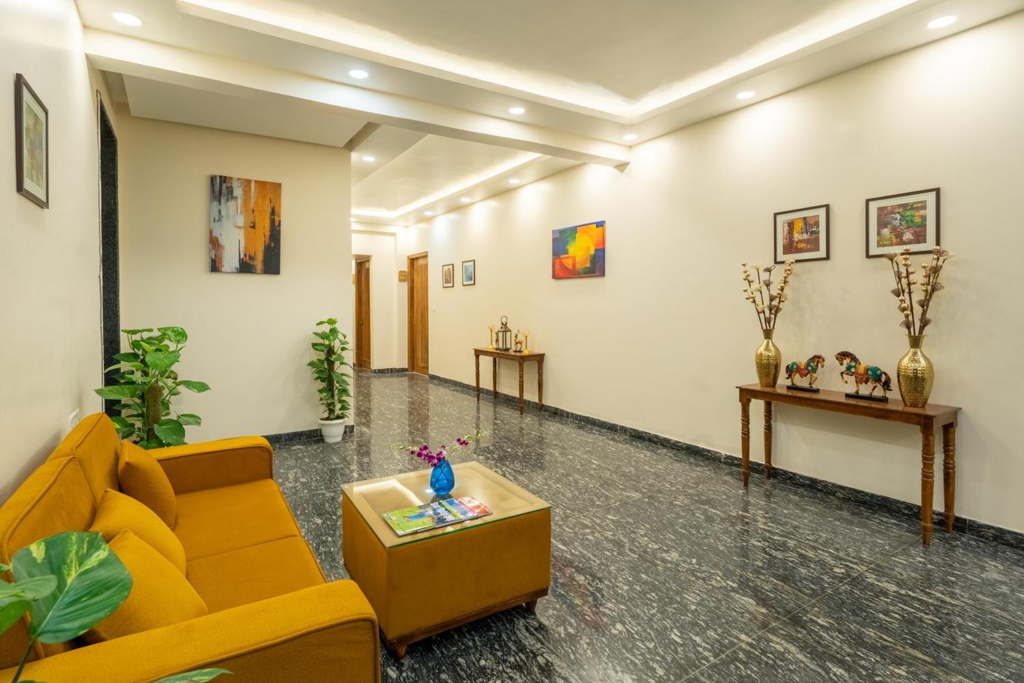 Lime Tree Hotel & One Bhk Serviced Apartment Noida - Sector 50 Metro Exterior foto